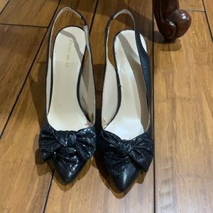 Nine West black bow heels